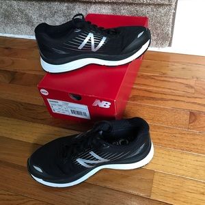 New Balance 880 running shoes